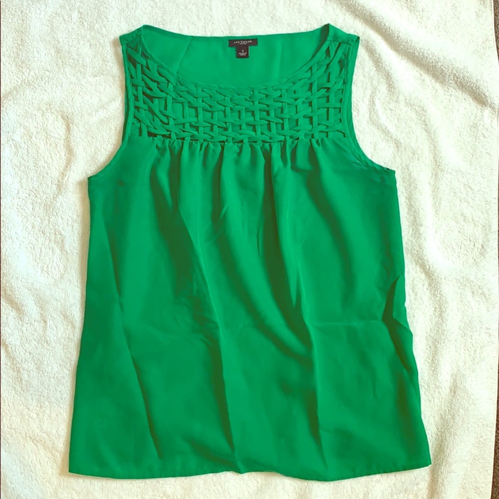 Ann Taylor S, emerald green shell